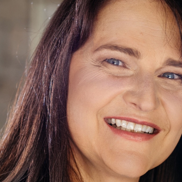 Louise Van Rhyn: “Sudáfrica tiene el sistema educativo más ineficiente del mundo”