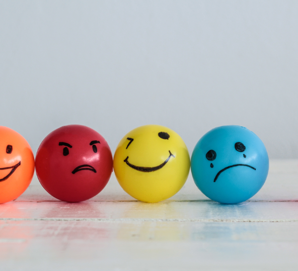 Educación emocional en tiempos de confinamiento: beneficios y aplicaciones