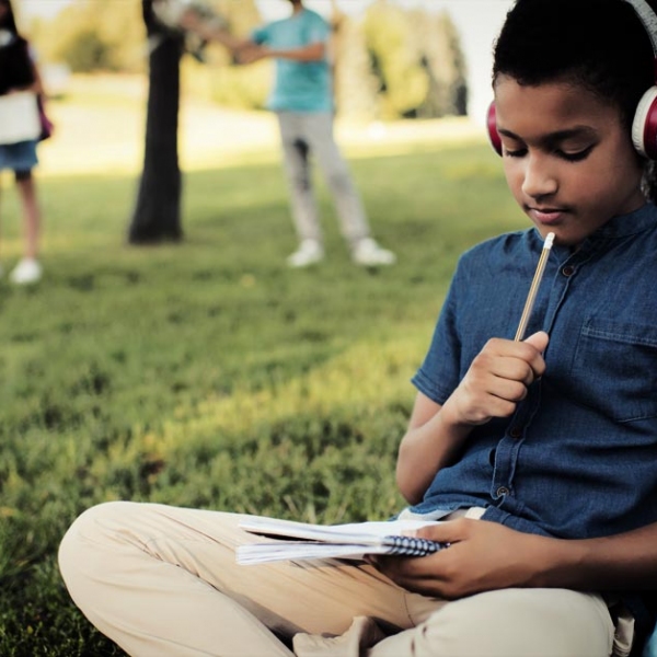 Cuatro formas de implementar audiolibros para la enseñanza de historia