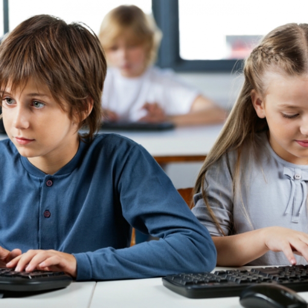 Comentario en ¿Qué aportan los entornos virtuales a la educación? por Elvira Rodrigu