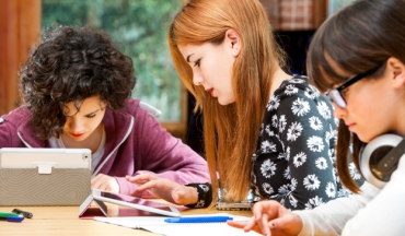 Comentario en 25 herramientas TIC para aplicar el aprendizaje colaborativo en el aula y fuera de ella [Infografía] por Jimena