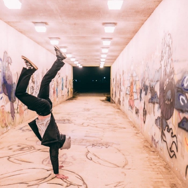 ¿Qué se entiende por danza urbana y qué tipos existen?
